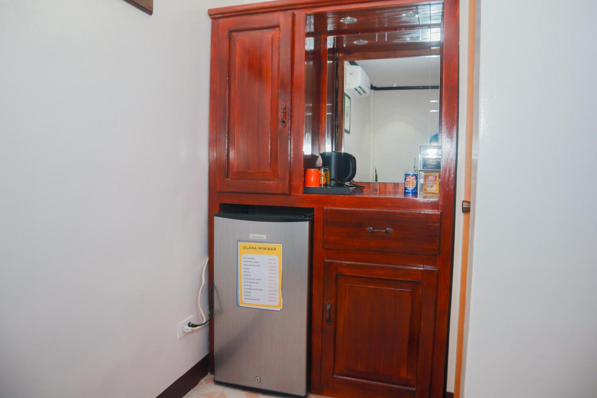 โอลานา เบด แอนด์ เบรกฟาสต์ Bed & Breakfast Labrador ภายนอก รูปภาพ