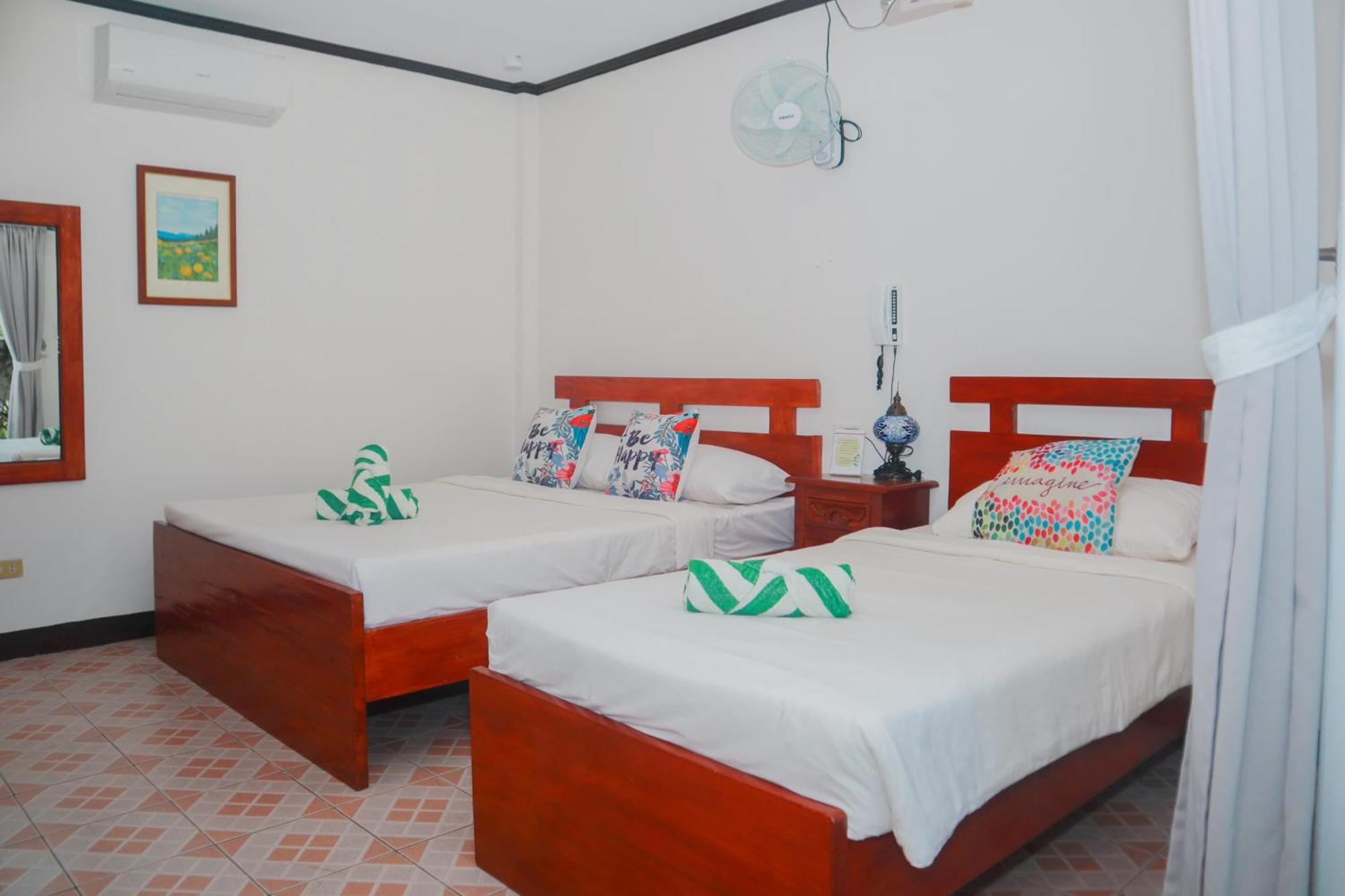 โอลานา เบด แอนด์ เบรกฟาสต์ Bed & Breakfast Labrador ภายนอก รูปภาพ