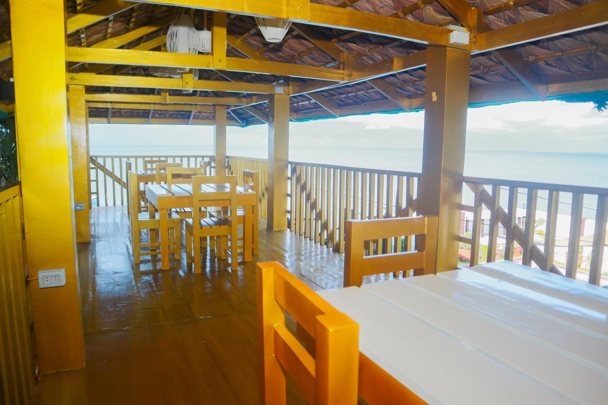 โอลานา เบด แอนด์ เบรกฟาสต์ Bed & Breakfast Labrador ภายนอก รูปภาพ